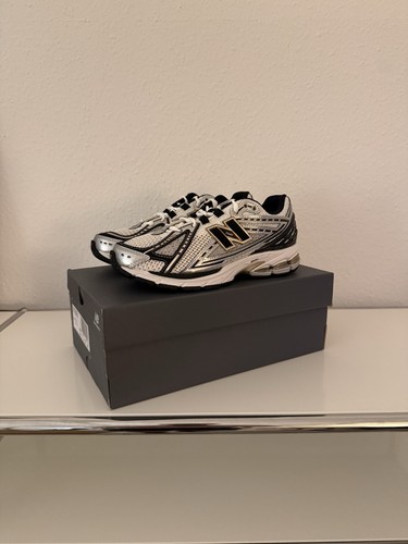 M1906ra new balance - new,